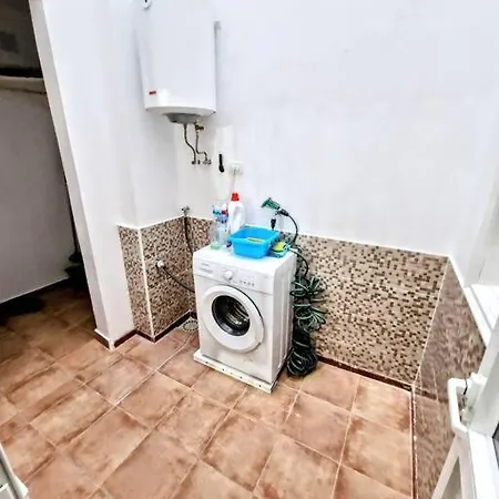 Di Grottole House Apartman *